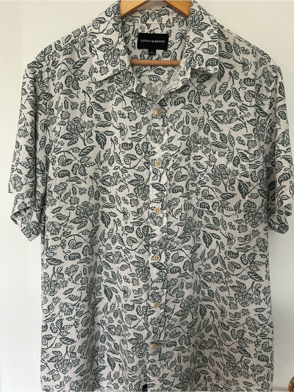 Lucky Brand Mens Shirt with Green Leaf Print